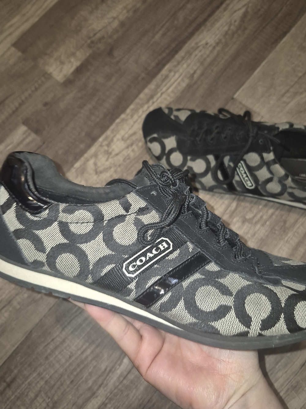 Coach Men’s Signature Logo Sneakers in Black and Gray